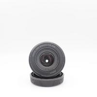 Canon RF 50mm f/1.8 STM Lens 2. EL