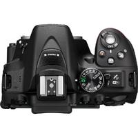 Nikon D5300 + 18-140 VR Kit