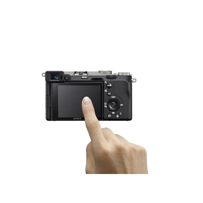 Sony A7C Aynasız Fotoğraf Makinesi | Babatasfoto.com
