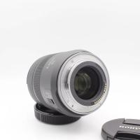 Canon RF 85mm f/2 Macro IS STM Lens 2. EL